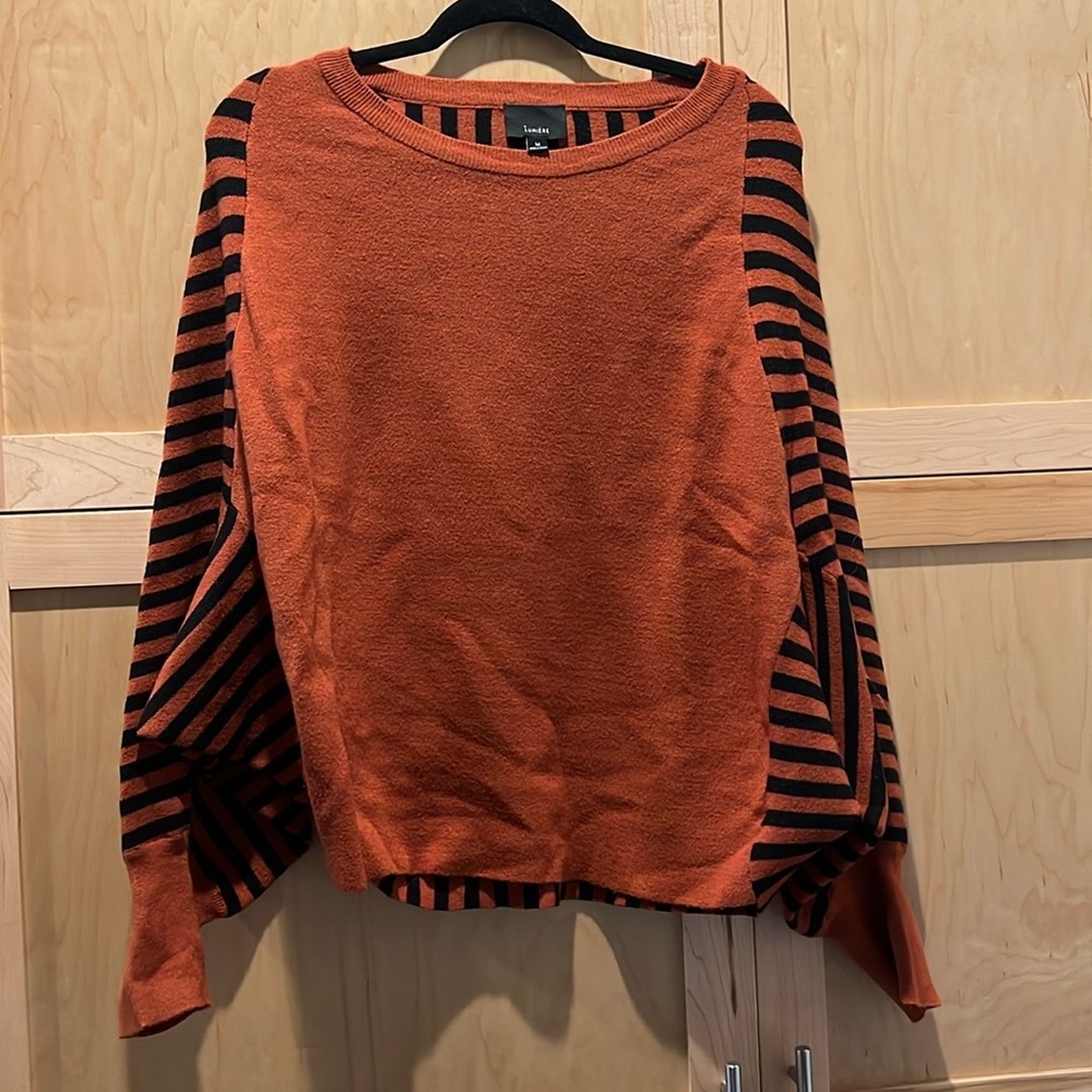 Lumiere Sweater